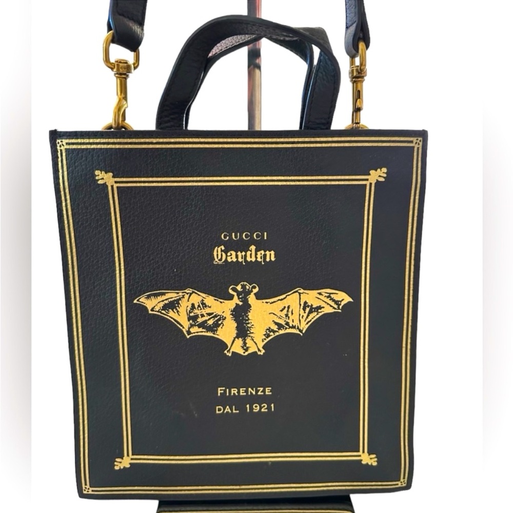 GUCCIGG Marmont leather crossbody bag black bat rare